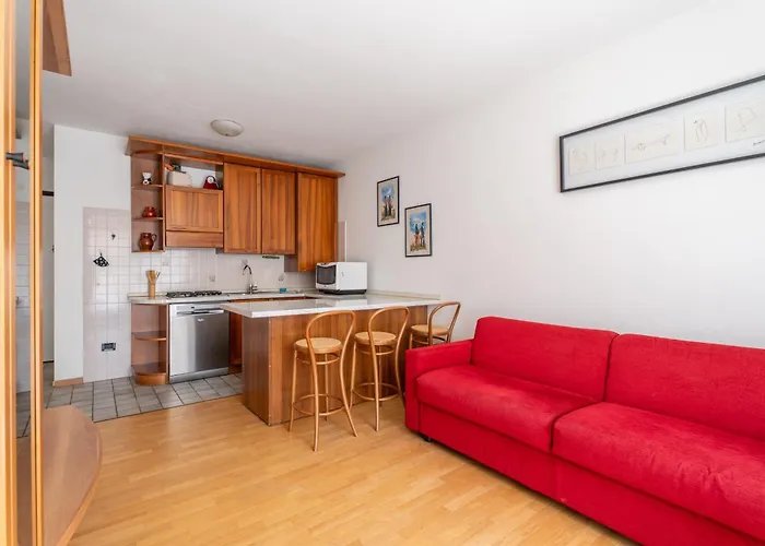 Lido Local Home